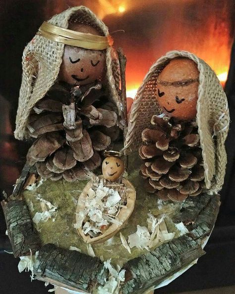 Pinecone Projects, Cones Crafts, Christmas Themes Decorations, Nativity Crafts, Pine Cone Crafts, Forest School, Nativity Scene, School Crafts, Pine Cones