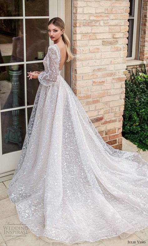 Wedding Dress Sleeve Ideas, Winter Ball Gown Wedding Dress, Italian Bridal Dress, Glamorous Wedding Dress Luxury, Wedding Dresses With Puff Sleeves, Best Wedding Dresses Long Sleeves, Long Puff Sleeve Wedding Dress, European Wedding Dress, Wedding Dresses For Winter