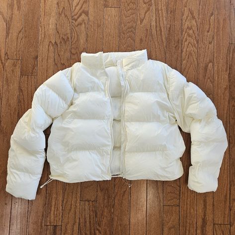 Fabletics White Puffer Jacket Nwot Xxl 100% Recycled Nylon Material Super Lightweight Almost Feels Like Air. There Are A Couple Small Pieces Of Debris From The Natural Stuffing/Fill Inside The Puffer. Please See The Pic, It Is Not A Stain. Thanks For Looking!! Smoke Free Home. White Puffer Coat, White Puffer Jacket, White Puffer, Puffer Coat, Puffer Jacket, Random Stuff, Puffer, Stain, White