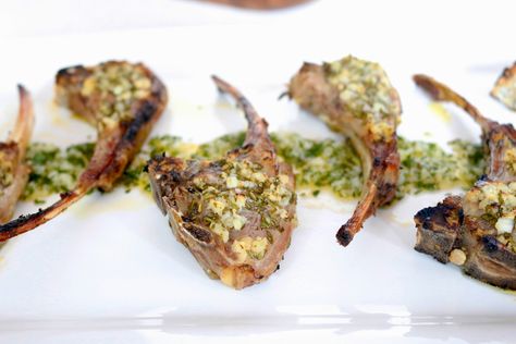 Incredibly bright and fresh herb & garlic lamb chop pops. The best part - they're start to finish in less than 20 minutes! Lamb Pops, Nonna Recipes, Garlic Lamb Chops, Grilled Lamb Chop Recipes, Lamp Chops, Wheat Salad, Lamb Chops Recipe, Laura In The Kitchen, Meat Entrees