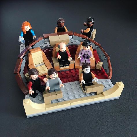 Lego Star Trek, Childhood Shows, Lego Creator Sets, Star Trek Tng, Lego Spaceship, Cool Lego Creations, Lego Builds, Lego Stuff, Lego Creator