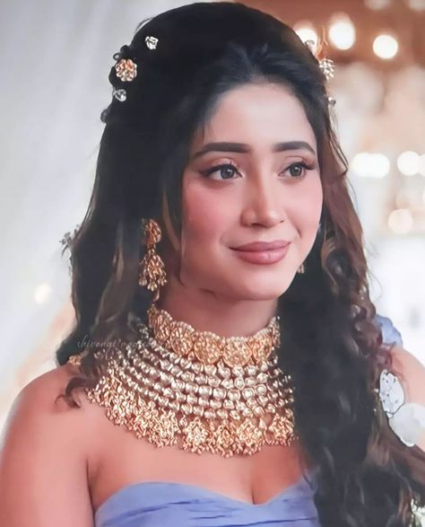 Shivangi Joshi In Barsaatein, Bekaboo Serial, Shivangi Joshi Bridal Look, Sai Pallavi Hd Images, Kumkum Bhagya, Shivangi Joshi, Girls Frock Design, Stylish Photo Pose, Boy And Girl Best Friends