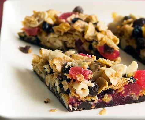 Classic Florentine slice recipe Florentine Slice, Slice Ideas, Sweet Slices, Beetroot Relish, Florentines Recipe, Bread Pudding With Apples, Cooking Gifts, Desert Ideas, Work Food