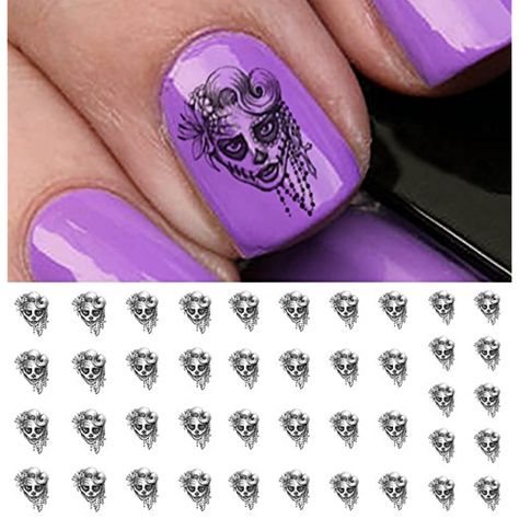 Western Nail Art, Football Nail Art, Sugar Skull Nails, Skull Nail Art, Light Colored Nails, Western Nails, Skull Nails, Nail Art Decals, Waterslide Decals