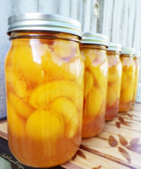 How to can Peaches with low sugar option Canning Peaches Recipes, Peaches Canned, Can Peaches Recipes, How To Can Peaches, Can Peaches, Peach Jelly, Canning Peaches, Pressure Canning Recipes, Canning Fruit