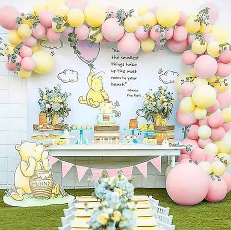 Winnie the Pooh Themed Baby Shower Decorations and Favors – Baby Shower Ideas 4U Pooh Baby Shower Ideas, Winnie The Pooh Birthday Party, Pooh Birthday Party, Baby Shower Balloon Arch, Pooh Party, Birthday 1st, 1st Birthday Balloons, Winnie The Pooh Themes, Gender Reveal Themes