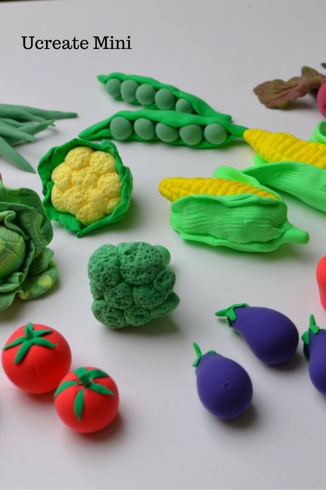 Clay Vegetables, Miniature Vegetables, Kids Vegetables, Clay Magnets, Amazing Food Art, Creative Food Art, Vegetable Basket, Polymer Clay Diy, Pasta Francesa