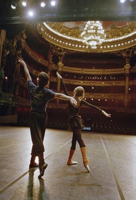 Aurelie Dupont, Theatre Academia, Dance Aesthetic, Dance Dreams, Bolshoi Ballet, Dance Tutorial, Dance Theater, Dancing Aesthetic, Theatre Life