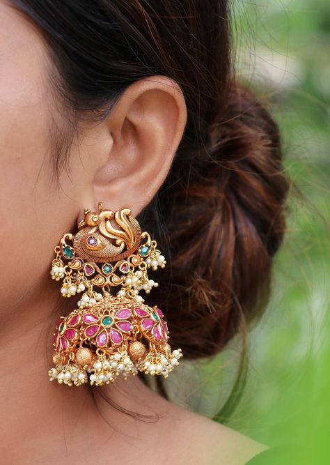 Lakshmi Devi Earrings Gold Buttalu, Peacock Earrings Indian Gold, Big Jhumka Earrings, Hot Pink Earrings, Jhumka Designs, Basic Mehndi, Silver Hair Clip, Saree Jewellery, Gold Jewelry Outfits