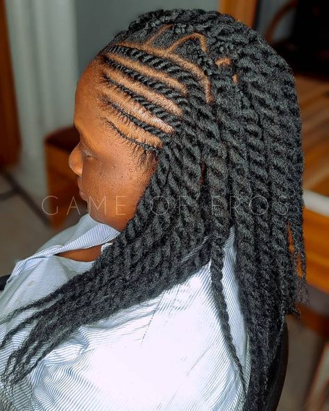 New Braid Styles, Senegalese Twist, Mini Twists, Rope Twist, African Hair Braiding Styles, Natural Hair Braids, African Braids Hairstyles, Short Natural Hair Styles, African Hairstyles