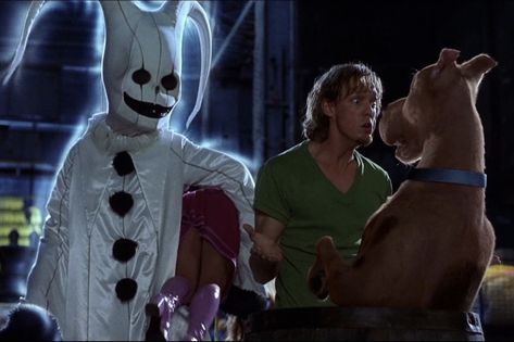 Scooby Doo (2002) Scooby Doo 2002, Shaggy Scooby Doo, Scooby Doo Movie, Shaggy Rogers, Shaggy And Scooby, Daphne Blake, Burt Reynolds, 2000s Nostalgia, Movie Clips