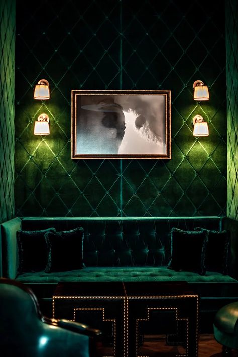 Harmony This room makes me feel like I am doing something secretive! The harmony in this room is because the whole room is green. Las Vegas Luxury Hotels, Nomad Hotel, Nightclub Design, Vegas Hotel, Bar Interior, Lounge Design, Las Vegas Hotels, Green Rooms, Restaurant Interior Design