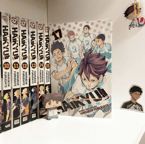 Haikyuu Manga Collection, Haikyuu Collection, Manga Shelves, Manga Box Sets, Manga Shelf, Haruichi Furudate, Otaku Room, Anime Room, Haikyuu Manga