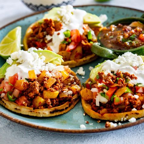 Chorizo And Potatoes Breakfast, Soy Chorizo Recipes, Sopes Mexican, Chorizo And Potatoes, Sopes Recipe, Chorizo Recipes Dinner, Mexican Mothers Day, Turkey Recipes Easy, December Recipes