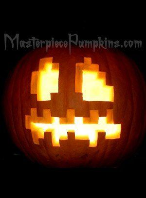 "Pixelated Pumpkin" - Minecraft's version of a classic J-O-L Halloween Pumpkins Carvings Designs, Menu Halloween, Halloween Pumpkin Stencils, Cute Pumpkin Carving, Halloween Pumpkin Carving Stencils, Creative Pumpkin Carving, Amazing Pumpkin Carving, Easy Pumpkin Carving, Scary Pumpkin Carving