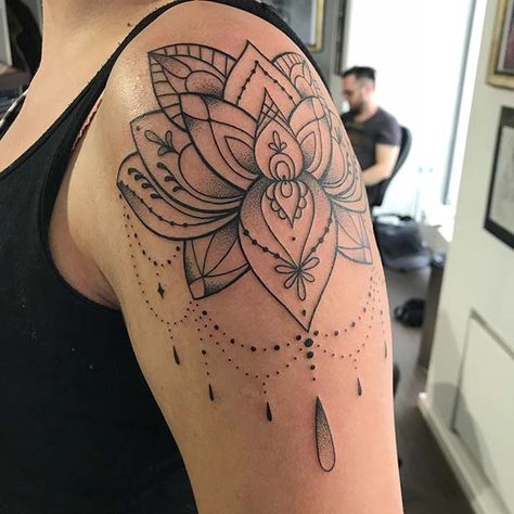 45 Pretty Lotus Flower Tattoo Ideas for Women | StayGlam Lotus Flower Shoulder Tattoo, Tattoo Flower Shoulder, Lotus Tattoo Shoulder, Flower Mandala Tattoo, Mandala Tattoo Shoulder, Lotus Flower Tattoo Ideas, Lotus Flower Tattoo Meaning, Lotusblume Tattoo, Flower Shoulder Tattoo