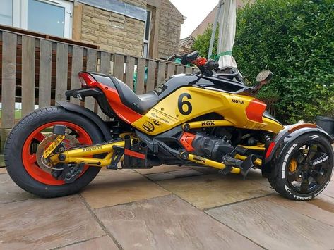 Motorcycle 3 Wheels, 3wheel Motorcycle, Street Moto, Three Wheel Motorcycles, 3 Wheel Motorcycle, Street Fighter Motorcycle, Custom Trikes, Custom Sport Bikes, Reverse Trike