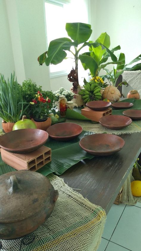 Brazilian Dinner Party Decorations, Tropisk Fest, Buffet Set Up, Food Set Up, Decoration Buffet, Buffet Table Decor, Catering Display, Buffet Set, Table Setting Decor