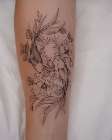 Pisces Tattoo With Flowers, Koi Fish With Flowers Tattoo, Wrap Around Wrist Tattoos, Tato Ikan Koi, Pisces Tattoo Designs, Lillies Tattoo, Tato Paha, Tato Dengan Makna, Flower Tattoo Meanings