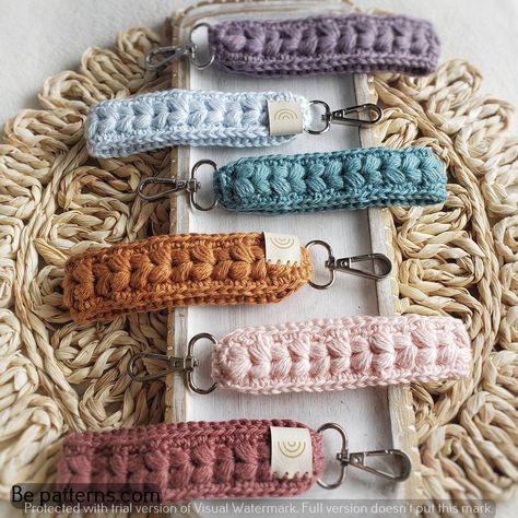 crochet projects-Luxurious Crochet Keychains with Silk or Metallic Yarn Wristlet Patterns, Boho Wallet, Crochet Keychain Pattern, Craft Decorations, Keychain Wristlet, Crochet Doll Clothes, Quick Crochet, Fun Crochet Projects, Crochet Keychain