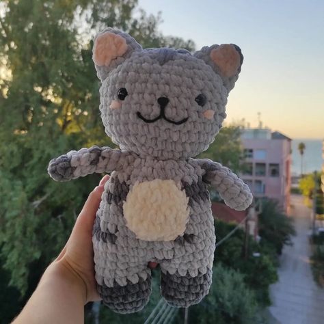 Crochet Cat Pattern Amigurumi, Jumbo Yarn Crochet Plush, Crochet Cat Stuffed Animal Free Pattern, Crochet Big Stuffed Animals Free Pattern, Cat Plushie Crochet Pattern Free, Cute Crochet Plushies Cat, Fat Cat Crochet Pattern, Cat Crochet Plushie, Crochet Cat Plush Free Pattern