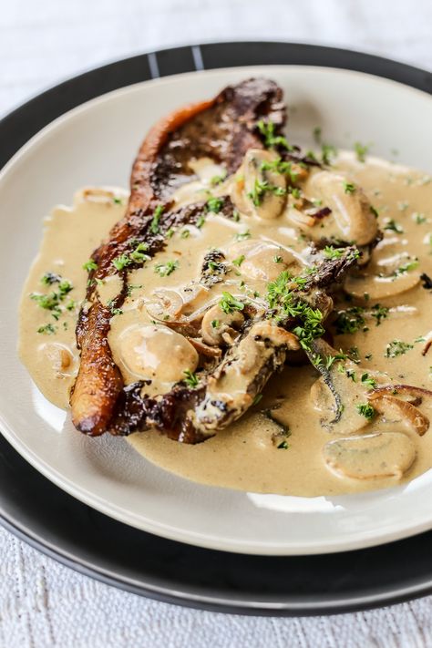 Steak Diane Recipe, Steak Diane, Steak Sandwiches, Beef Steaks, Steak Dishes, Beef Steak Recipes, Steak Frites, Fried Beef, Makanan Diet