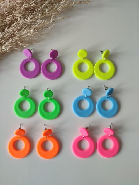 Retro Polymer Clay Earrings, Donuts Earrings, Clay Jewellery, Clay Jewelry Diy, Handmade Clay, 70s Inspired, Jewelry Diy, Polymer Clay Jewelry, Retro Design