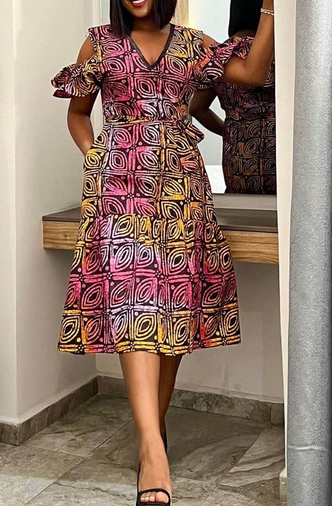 Woodin Ankara Dresses, Ankara Mermaid Dress, Pregnant Ankara Dresses, Floral Print Ankara Fabric Dress, Africa Print Dress, Ankara Pregnancy Dresses, African Dress For Women, Ankara Dress Designs For Pregnant Women, Simple Dress Styles