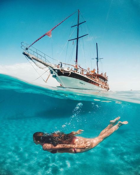 Man Overboard, Travel Partner, Sailing Trips, Cool Glasses, Adventure Photography, World Photography, Most Beautiful Beaches, Summer Break, Sailing Ships