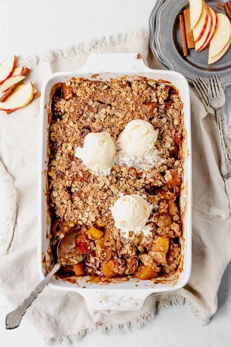 Apple And Peach Crisp Recipe, Peach And Apple Crumble, Apple Peach Crumble Pie, Apple Peach Crumble, Peach And Apple Dessert, Peach And Apple Crisp, Apple Peach Crisp, Peach Oatmeal Crisp, Manly Bathroom