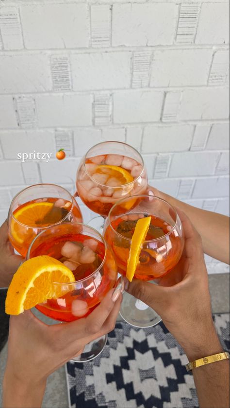 drink, aperol spritz, alcohol, orange, instagram story ideas, vacation, white wall, friends, arizona, pool, airbnb, pretty drink, beverage Drink Photo Instagram, Drink Ig Story, Drink Story Instagram, Pool Instagram Stories, Drinks Instagram Story, Drink Instagram Story, Aperol Spritz Aesthetic, Matcha Cocktail, Food Instagram Story