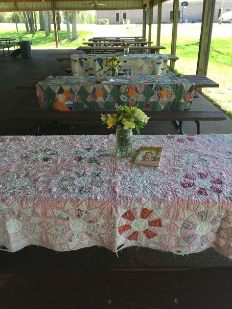 Prairie Party Ideas, Homestead Birthday Party, Little House On The Prairie Birthday Party, Quilt Themed Party, Little House On The Prairie Party, Pioneer Wedding, Birthday Picnic Ideas, Pioneer Activities, Pioneer Party