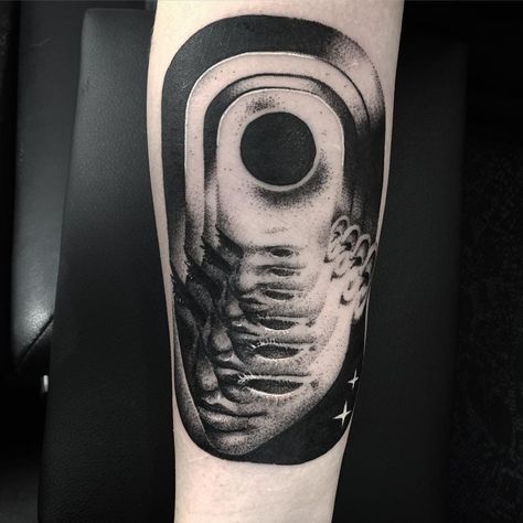 Mysteries of the Horizon: Seriously Cool Surreal Tattoos Consciousness Tattoo, Hole Tattoo, Black Hole Tattoo, Mysterious Tattoo, Surreal Tattoo, Planet Tattoos, Tattoo Prices, Simplistic Tattoos, Tattoo Styles