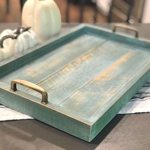 Noodle Boards, Tray Ottoman, Wood Trays, Rustic Tray, Wooden Trays, Decoupage Tray, Decoupage Diy, Diy Wooden Projects, Ottoman Tray