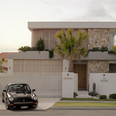 DECO Australia on Instagram: “The Palms 🌴 Featuring DecoBatten 40x40 mm finished DecoWood Curly Birch. 📸 @brockbeazleyphotography @jgbuildingprojects…” Front Fence Ideas Australia, Front Fence Ideas, Palm Springs Decor, Two Storey House Plans, House Outer Design, Front Fence, House Template, Two Storey House, Modern House Facades