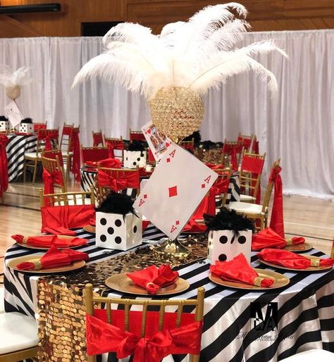 Royal Theme Party, Las Vegas Party Theme, Casino Royale Party Theme, Las Vegas Christmas, Casino Birthday Party, Vegas Theme Party, Casino Royale Theme, Casino Birthday, Vegas Birthday