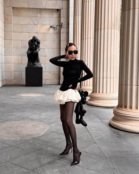 Panty Hose Outfits, Panty Hose, Fall Inspo, Bubble Skirt, Black Turtleneck, White Skirt, White Outfits, Skirt Black, White Skirts