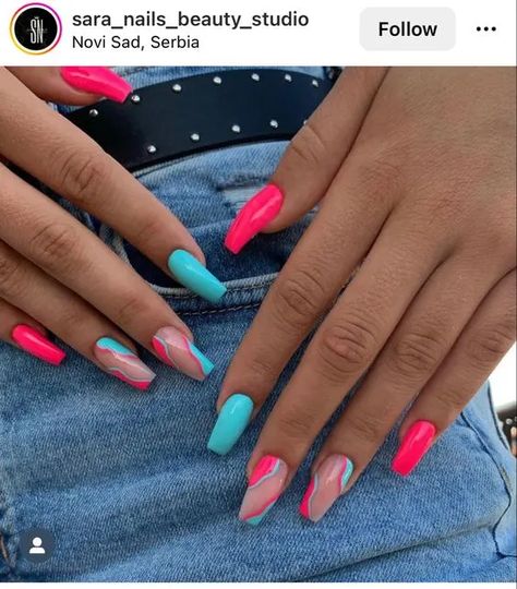 Summer Nails 2023, Neon Acrylic Nails, Nails Dark, Nails Dip, Summery Nails, Simple Acrylic Nails, Cute Gel Nails, Nails 2023, Acrylic Nails Coffin Short