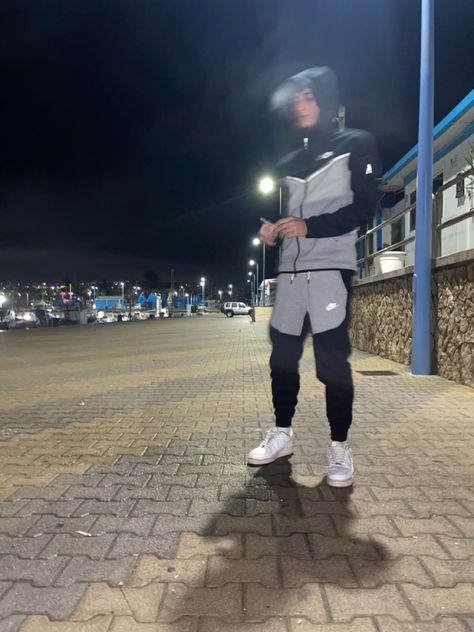 Tech Fleece Couple, Drill Boy, Nike Fits, Drip Fits, Drippy Outfit, Mens Hairstyles Thick Hair, Drip Outfit Men, Effortlessly Chic Outfits, Tech Pack