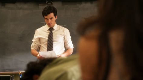 Teacher And Student Relationship, Ezra Fitz, Teacher Aesthetic, My Favourite Teacher, Relationship Books, Ugly Love, Teachers Pet, Dark Romance Books, My Kind Of Love