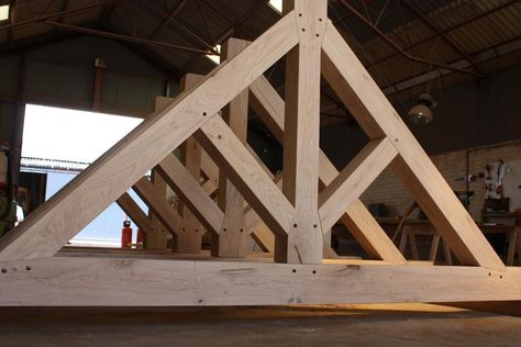 King Post Truss, Truss Design, Timber Frame Joinery, Structural Insulated Panels, Timber Roof, Insulated Panels, Underground Homes, Modern Barn House, Timber Beams