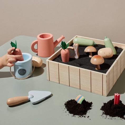 Babyshop on Instagram: “Wood is the new plastic! 💚  We just received some new wooden toys from Scandinavian kid’s brand Stoy. 😍 Perfect for creative play and for…” Wooden Toys Handmade, Cute Wooden Toys, Wooden Toys Aesthetic, Aesthetic Baby Toys, Toy Product Photography, Kids Toys Aesthetic, Toy Branding, Wooden Children's Toys, Wooden Kids Toys