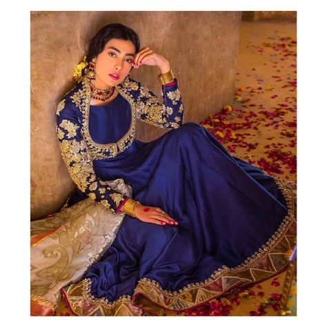 Souchaj on Instagram: ““BOTEHA” from Memoirs Of A Suitcase, Bridal Couture SS’19 is a full length royal blue frock styled with a half-body jacket, depicting…” Blue Frock, Asian Wedding Dress Pakistani, Royal Blue Suit, Frock Style, Jacket Outfit Women, Pakistani Salwar, Pakistani Fashion Casual, Kurti Designs Party Wear, Designer Party Wear Dresses