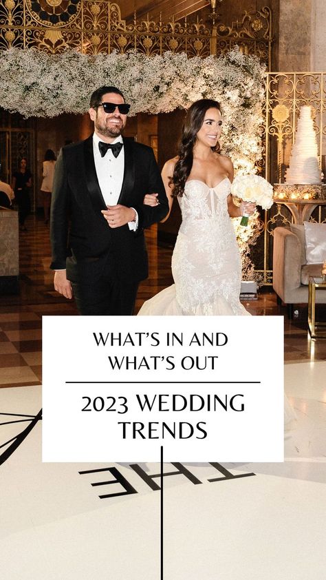 Vogue reports that wedding hashtags, uniform bridesmaid dresses, fireworks, welcome bags, and big wedding parties are yesterday’s news. So what will be the big 2023 wedding trends? Wedding Sermon, 2023 Wedding Trends, Party Stand, Wedding Traditions, Wedding Hashtag, Destination Wedding Locations, Wedding Welcome Bags, Luxury Wedding Venues, Wedding Reception Venues