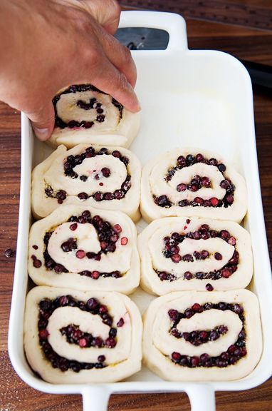 Huckleberry Bear Claw Recipe, Huckleberry Cinnamon Rolls, Huckleberries Recipes, Red Huckleberry Recipes, Thimbleberry Recipes, Fresh Huckleberry Recipes, Huckleberry Bread, Huckleberry Desserts, Honey Berries