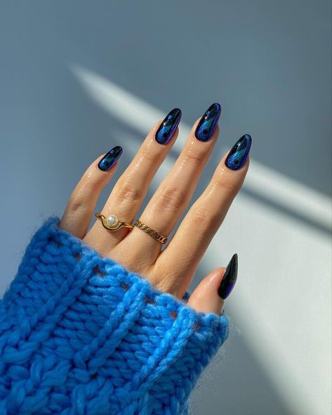 Latest Nail Extensions Designs, Nail Extensions Designs, Black And Blue Nails, Party Manicure, Yin Yang Nails, Short Almond Shaped Nails, Grow Long Nails, Blue Nail Art Designs, Dark Blue Nails