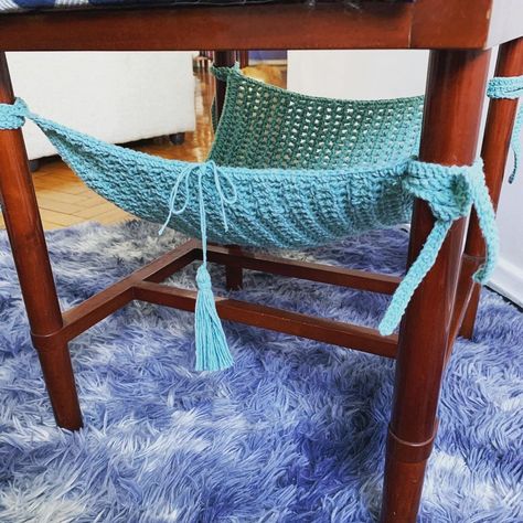 Crochet Hammock For Cats, Crochet Cat Hammock, Cat Hammock Diy, Cat Hammock Tutorial, Cat Hammock Crochet, Crochet Cat House, Hammock Diy, Diy Cat Hammock, Crochet Hammock