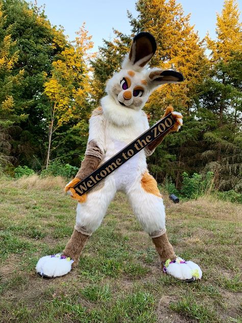 Rabbit Fursona, Rabbit Fursuit, Bunny Fursuit, Fursona Ideas, Fursuit Ideas, Fursuit Tutorial, Fur Suits, Fursuit Head, Female Mask