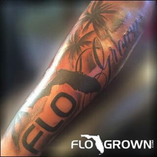 Nice sleeve idea Orlando Florida Tattoo Ideas, Florida Sleeve Tattoos For Guys, Florida Related Tattoos, Florida Sleeve Tattoo, Florida Flag Tattoo, Florida Tattoo Ideas For Men, Florida Tattoo Ideas, Tx Tattoo, African Sleeve Tattoo