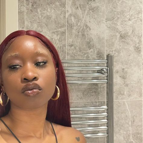 Red Hair Blonde Eyebrows, Bleached Brows Red Hair, Red Hair Bleached Eyebrows, Red Eyebrows Black Women, Brow Hair Color, Red Eyebrows, Burgundy Makeup, Bleached Eyebrows, Blonde Eyebrows